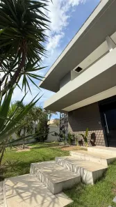 Sobrado com 5 Quartos à venda, 486m² no Ponta Negra, Manaus