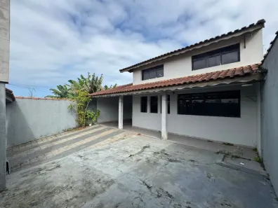 Casa com 3 Quartos à venda, 227m² no Jardim Casablanca, Peruíbe