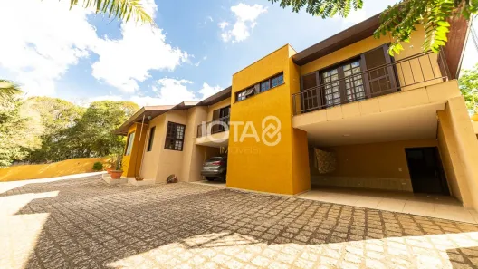 Casa com 4 Quartos para alugar, 565m² no Campo Comprido, Curitiba