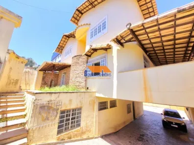 Casa com 5 Quartos à venda, 450m² no Cachoeirinha, Belo Horizonte