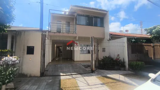 Sobrado com 3 Quartos à venda, 196m² no Jardim Novo Oásis, Maringá