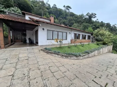 Casa com 6 Quartos à venda, 300m² no Barra do Imbuí, Teresópolis