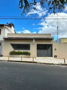 Casa com 2 Quartos para alugar, 80m² no Pitimbu, Natal