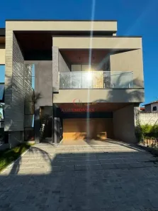 Casa de Condomínio com 4 Quartos à venda, 255m² no Maraponga, Fortaleza