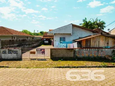 Casa com 6 Quartos à venda, 120m² no Comasa, Joinville