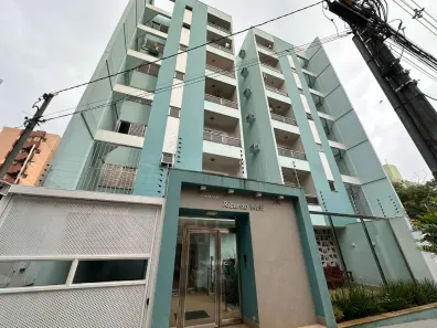 Apartamento com 3 Quartos para alugar, 82m² no Zona 07, Maringá