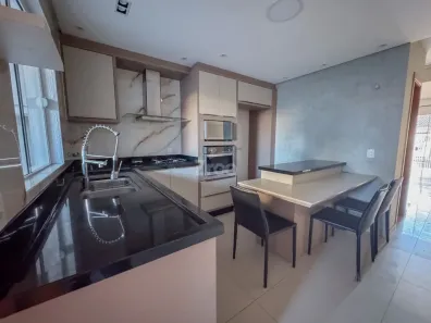 Casa com 2 Quartos para alugar, 84m² no Passo Manso, Blumenau