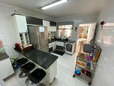 Sobrado com 3 Quartos à venda, 110m² no Vila Linda, Santo André