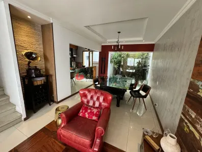 Sobrado com 4 Quartos à venda, 200m² no Santo Amaro, São Paulo