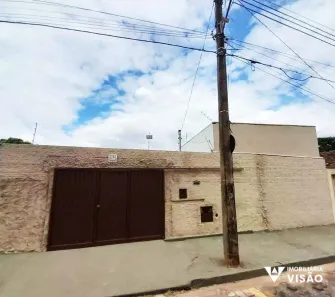 Casa com 2 Quartos para alugar, 90m² no Fabrício, Uberaba