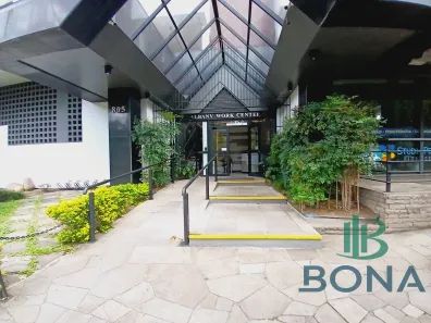Sala Comercial para alugar, 43m² no Passo da Areia, Porto Alegre