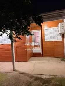 Casa com 2 Quartos à venda, 55m² no Olaria, Canoas