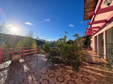 Casa com 3 Quartos para alugar, 200m² no Fazenda Alpina, Teresópolis