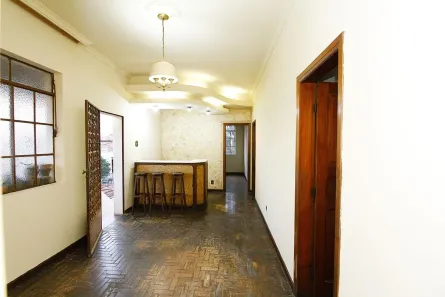 Casa com 5 Quartos à venda, 140m² no Carlos Prates, Belo Horizonte