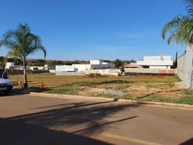 Lote/Terreno à venda, 540m² no Condomínio Residencial Gaudi, Anápolis