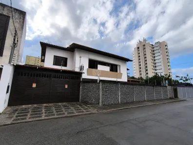 Prédio Comercial com 4 Quartos para alugar, 290m² no Salgado Filho, Aracaju
