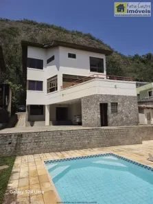 Casa de Condomínio com 4 Quartos à venda, 393m² no Piratininga, Niterói