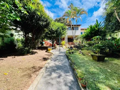 Casa com 4 Quartos à venda, 294m² no São Luiz, Belo Horizonte