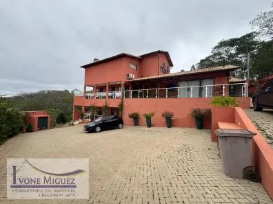 Fazenda/Sítio com 10 Quartos à venda, 1000m² no Araçá, Paty do Alferes