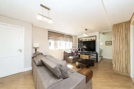 Casa de Condomínio com 4 Quartos à venda, 224m² no Água Verde, Curitiba