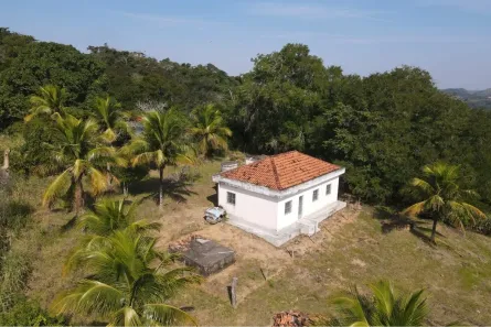 Fazenda/Sítio com 3 Quartos à venda, 75m² no Centro, Saquarema