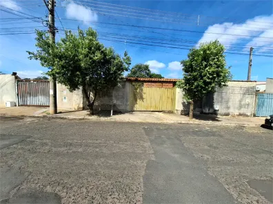 Fazenda/Sítio com 2 Quartos à venda, 640m² no Jardim Victório Antônio de Santi II, Araraquara