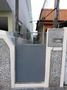 Casa com 1 Quarto para alugar, 35m² no Centro, Nilópolis