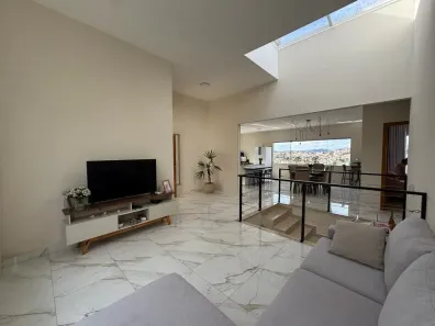 Casa com 3 Quartos à venda, 250m² no Lagoa Seca, São Lourenço