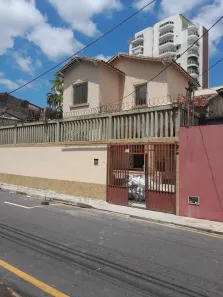 Imóvel Comercial com 5 Quartos para alugar, 300m² no Campina, Belém