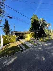 Casa de Condomínio com 3 Quartos à venda, 409m² no Alpes dos Araçás (Jordanésia), Cajamar