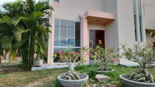Casa de Condomínio com 5 Quartos à venda, 270m² no , Macaíba