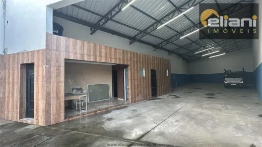 Imóvel Comercial para alugar, 252m² no Vila Ursulina, Itaquaquecetuba