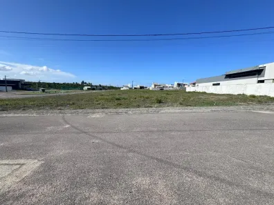 Lote/Terreno à venda, 450m² no Emaús, Parnamirim