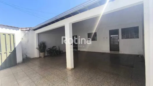 Casa com 5 Quartos à venda, 170m² no Presidente Roosevelt, Uberlândia