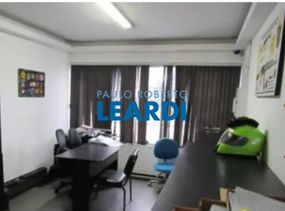 Sobrado com 4 Quartos para venda ou aluguel, 182m² no Vila Romana, São Paulo