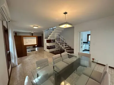 Sobrado com 3 Quartos para alugar, 269m² no Vila Oliveira, Mogi das Cruzes