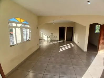 Casa com 3 Quartos para alugar, 125m² no Jardim Primavera, Jacareí