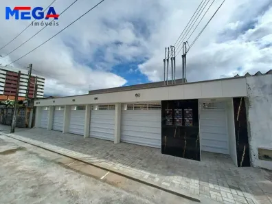 Casa com 2 Quartos para alugar, 65m² no Parquelândia, Fortaleza