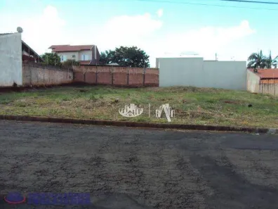 Lote/Terreno à venda, 359m² no Califórnia, Londrina