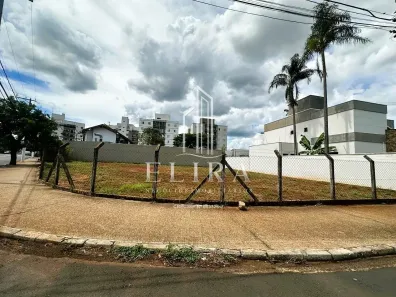 à venda, 706m² no Jardim da Colina, Americana