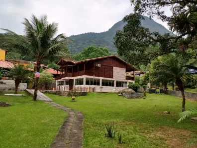 Casa de Condomínio com 4 Quartos à venda, 400m² no Bananal, Guapimirim