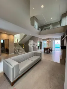 Casa com 4 Quartos à venda, 330m² no Sambaqui, Florianópolis