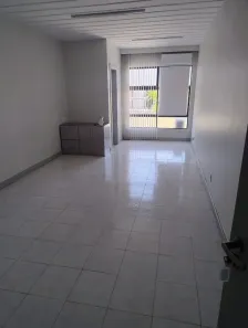 Consultório para alugar, 27m² no Buraquinho, Lauro de Freitas