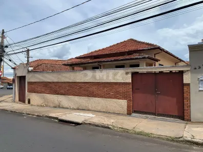 Casa com 6 Quartos à venda, 243m² no Vila dos Lavradores, Botucatu