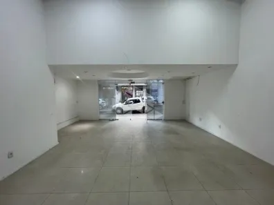 Ponto Comercial para alugar, 213m² no Centro, Santa Maria