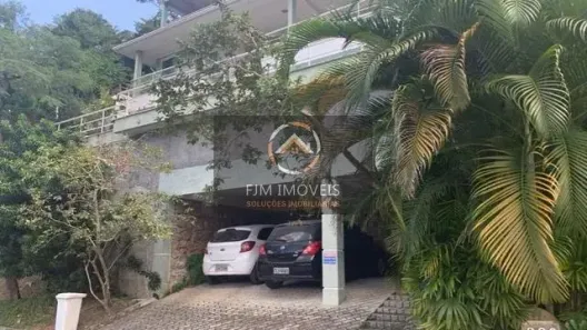 Casa de Condomínio com 4 Quartos à venda, 300m² no Itaipu, Niterói