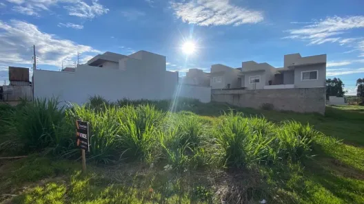 Lote/Terreno à venda, 301m² no Recanto Tropical, Cascavel