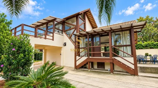 Casa com 3 Quartos à venda, 225m² no Rio Tavares, Florianópolis