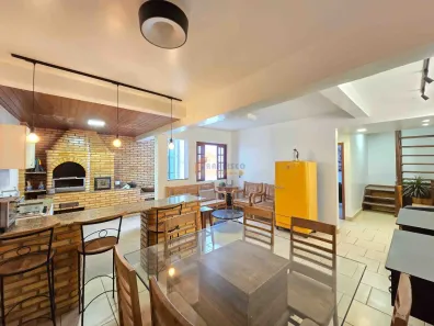 Casa com 4 Quartos à venda, 165m² no Vila Cruzeiro, Divinópolis