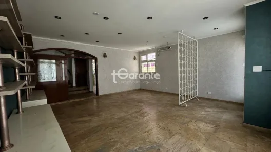 Casa com 4 Quartos para alugar, 200m² no Gonzaga, Santos